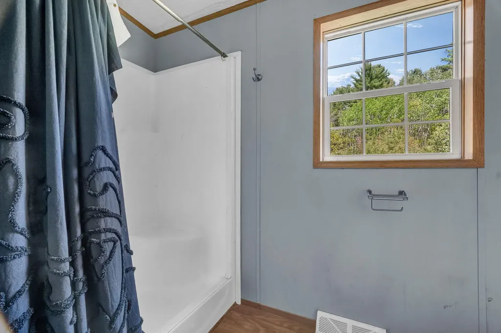33 Whittier Road Belfast ME 04915
