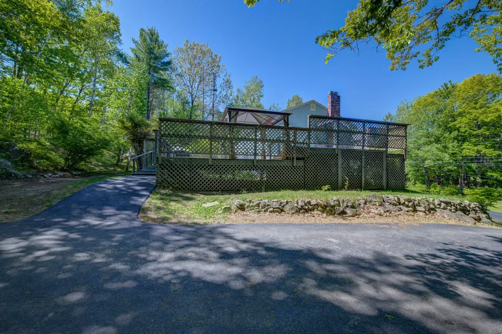 45 Patricia Avenue Raymond ME 04071