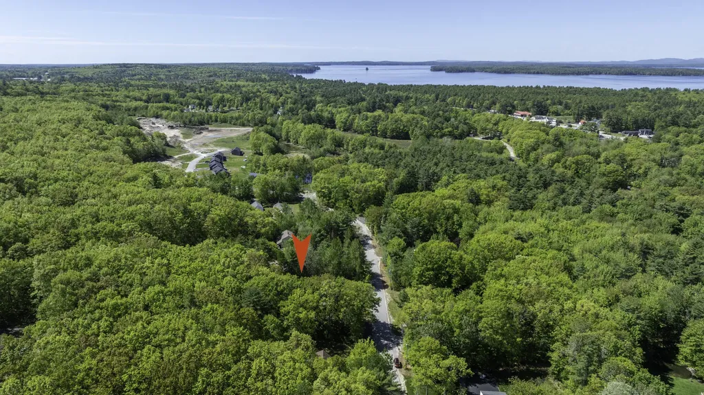 45 Patricia Avenue Raymond ME 04071