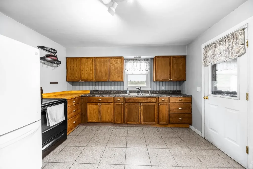 300 Coldbrook Road Hampden ME 04444