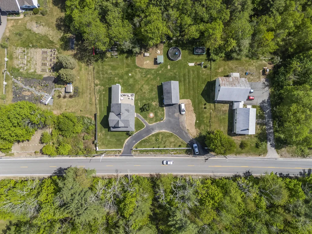 29 Depot Road Lebanon ME 04027