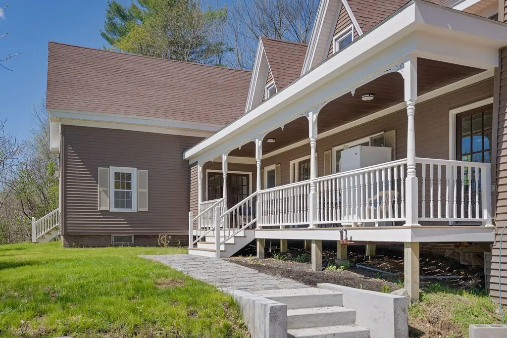 87 Cobbossee Avenue Gardiner ME 04345