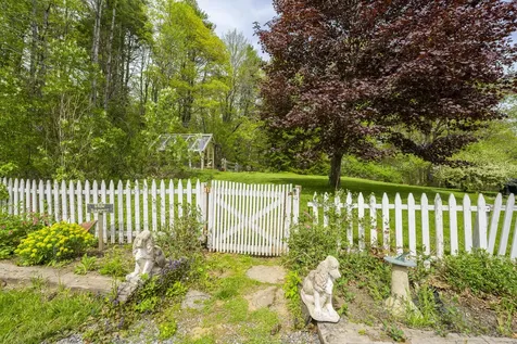 367 East Side Road Boothbay ME 04571