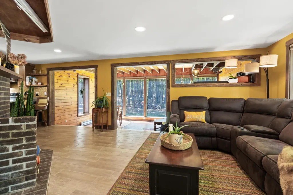 44 Johnson Road Windham ME 04062