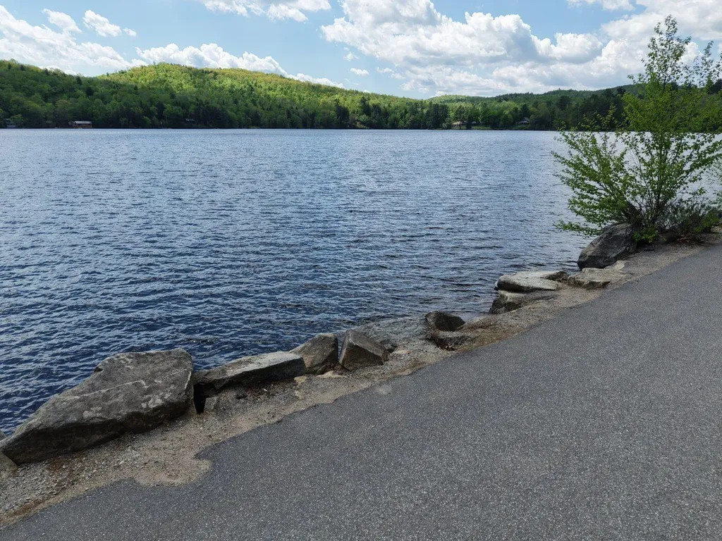 21 Jewett Way Hanover ME 04237