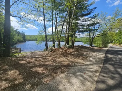 21 Jewett Way Hanover ME 04237