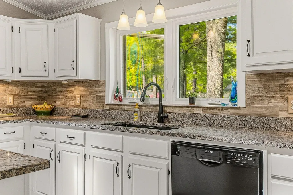 31 Marsh Brook Crossing Sanford ME 04073