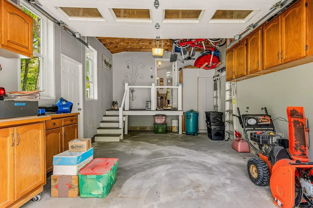 31 Marsh Brook Crossing Sanford ME 04073