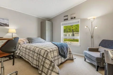 31 Marsh Brook Crossing Sanford ME 04073