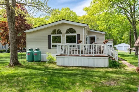 31 Marsh Brook Crossing Sanford ME 04073