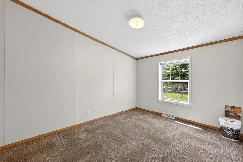 15 Kelly Court Sidney ME 04330