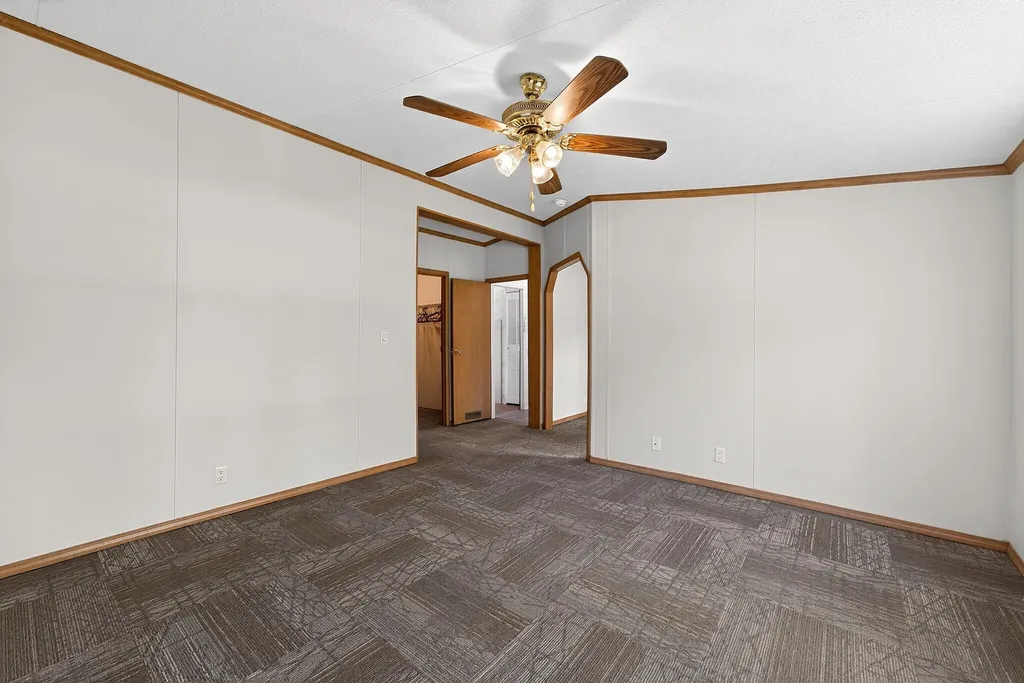 15 Kelly Court Sidney ME 04330