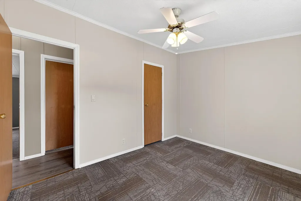 15 Kelly Court Sidney ME 04330