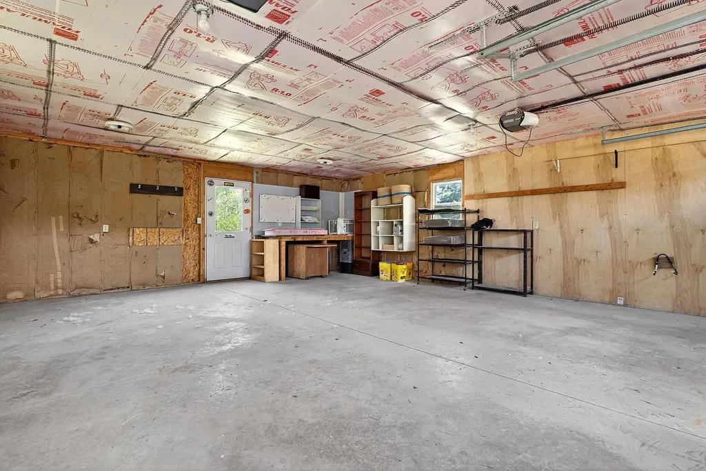 15 Kelly Court Sidney ME 04330
