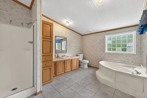 15 Kelly Court Sidney ME 04330