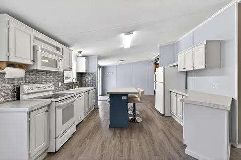 15 Kelly Court Sidney ME 04330