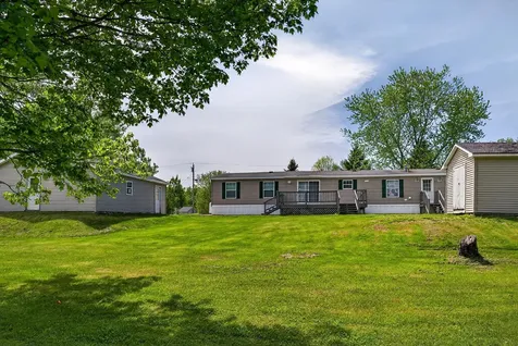 15 Kelly Court Sidney ME 04330