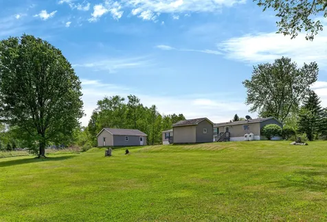 15 Kelly Court Sidney ME 04330