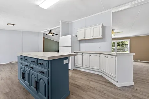 15 Kelly Court Sidney ME 04330