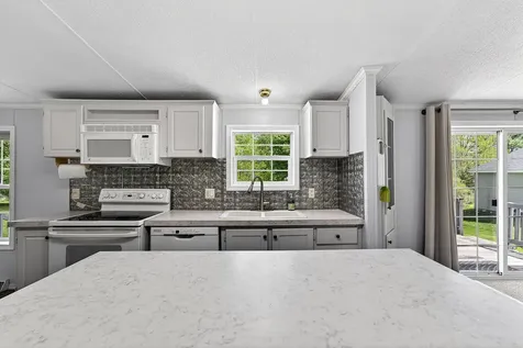 15 Kelly Court Sidney ME 04330