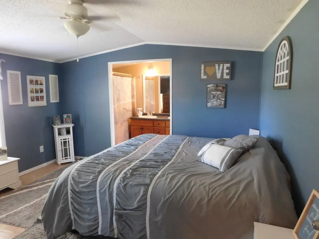 212 Bradley Road Milford ME 04461