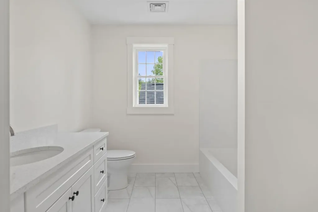 18 Granite Hill Drive Berwick ME 03901