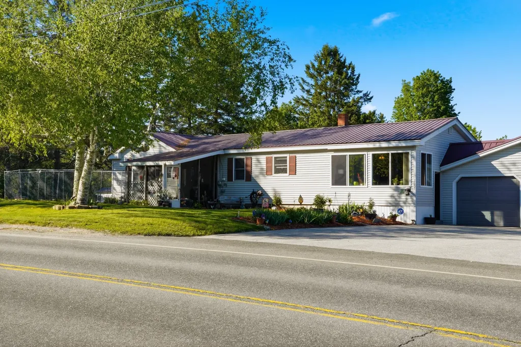 2657 Union Street Hermon ME 04401