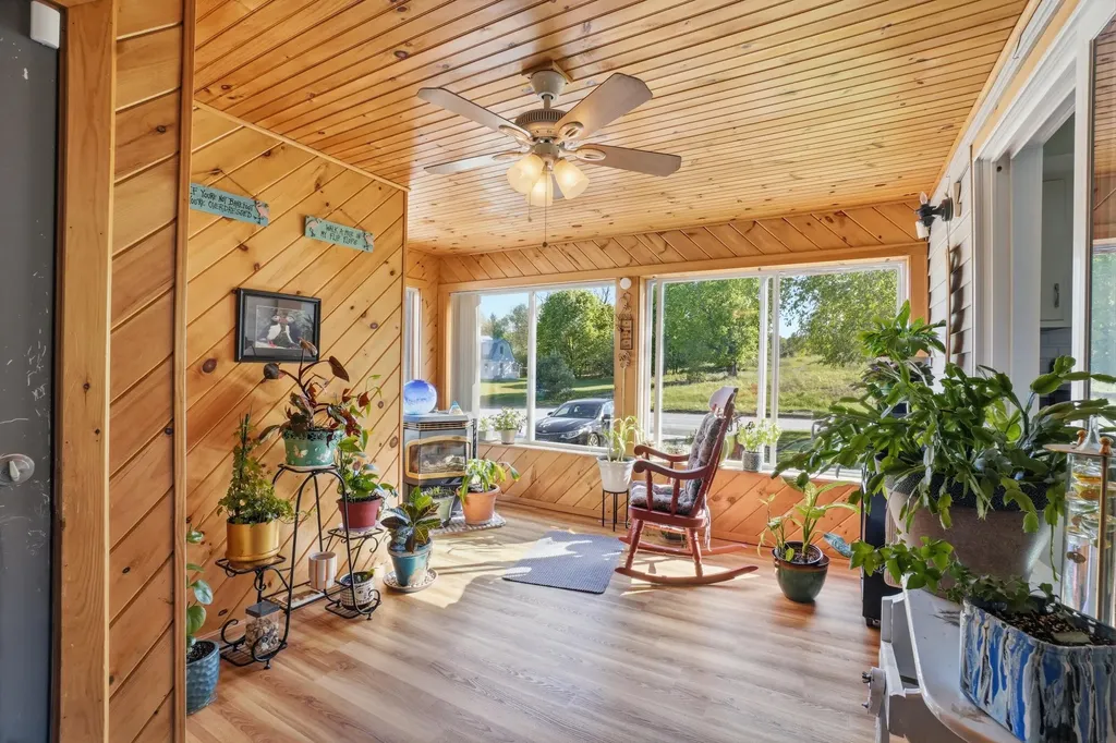 2657 Union Street Hermon ME 04401