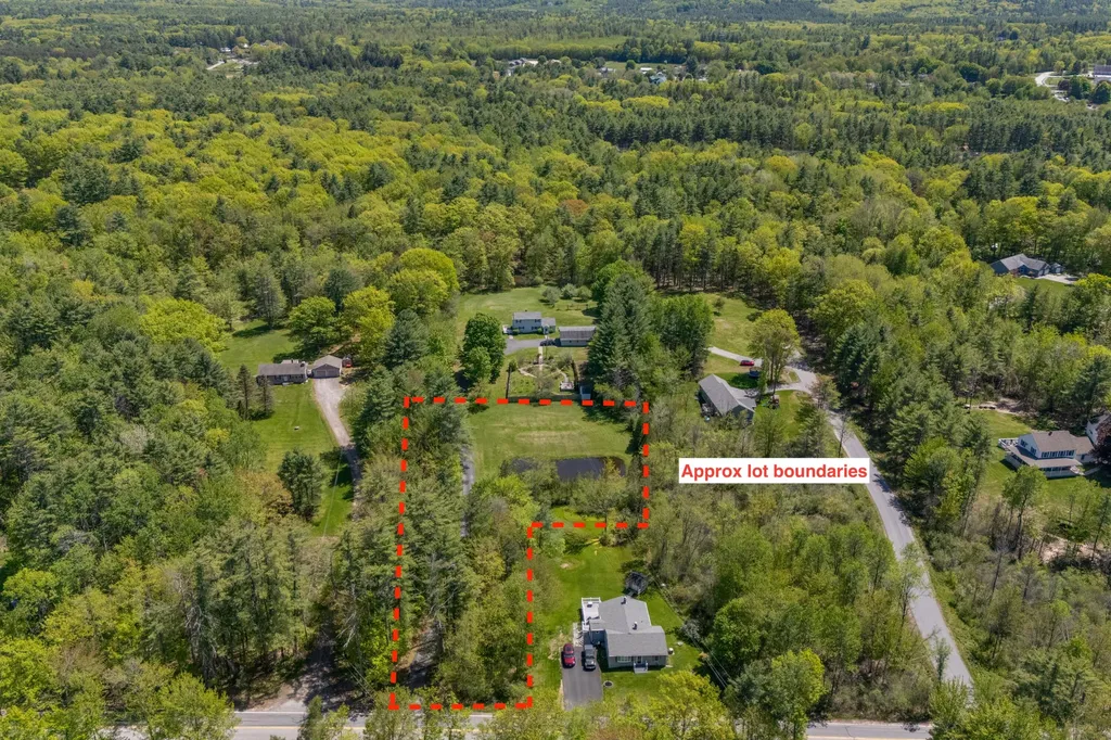 33A Mclellan Gorham ME 04038
