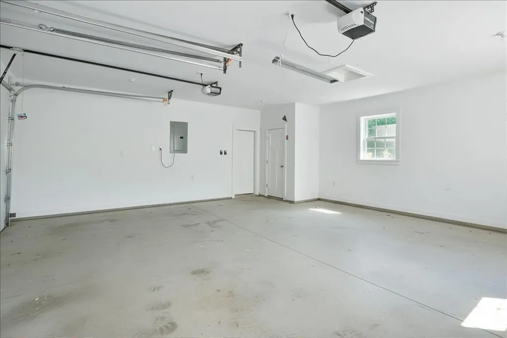 3 Dragon Fly Drive West Gardiner ME 04345