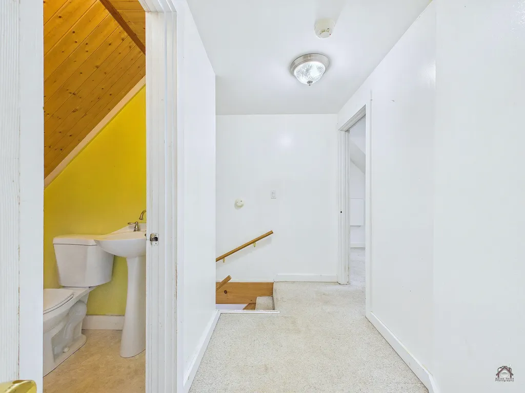 273 Collins Mills Road West Gardiner ME 04345