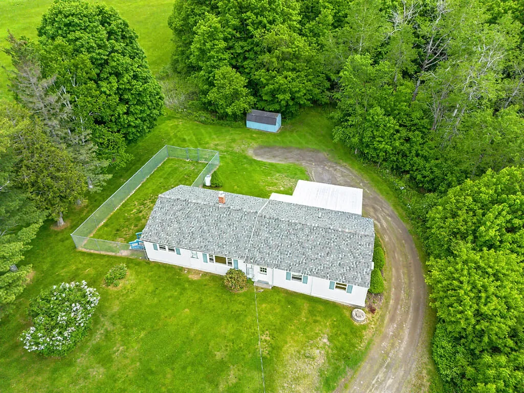 2525 West River Road Sidney ME 04330