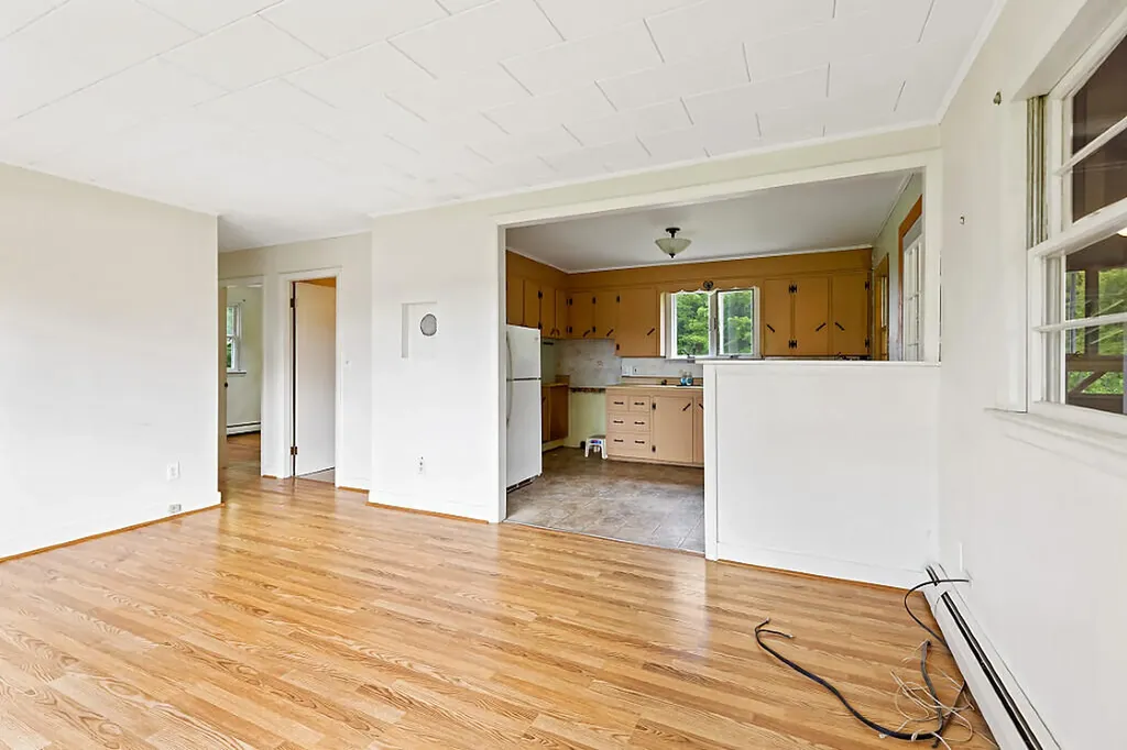 2525 West River Road Sidney ME 04330