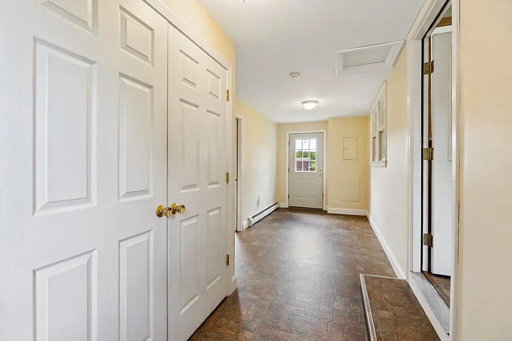 2525 West River Road Sidney ME 04330
