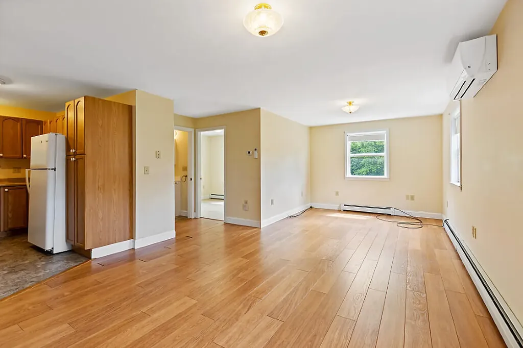 2525 West River Road Sidney ME 04330