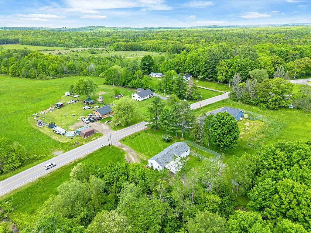 2525 West River Road Sidney ME 04330