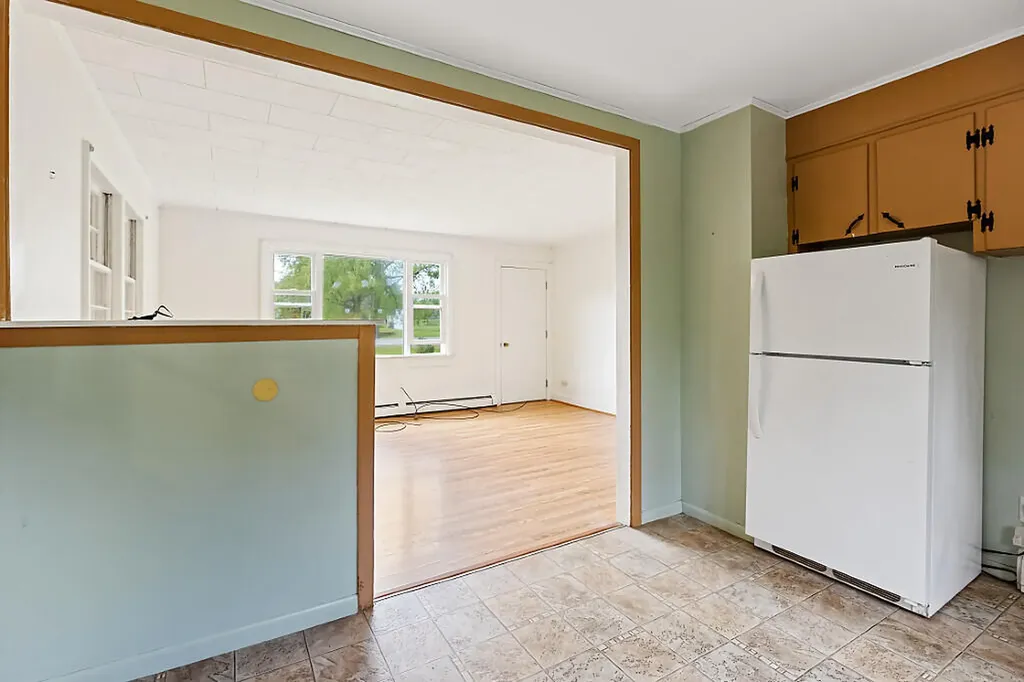 2525 West River Road Sidney ME 04330