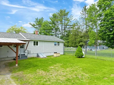 2525 West River Road Sidney ME 04330