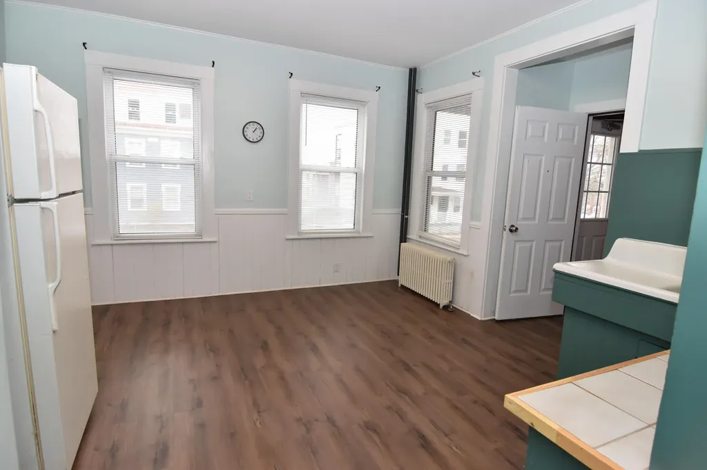 86B Fourth Street Auburn ME 04210