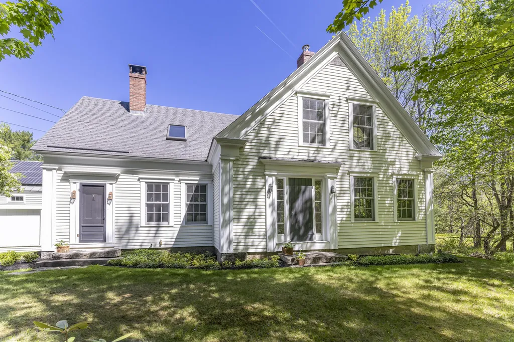 323 Runaround Pond Road Durham ME 04222