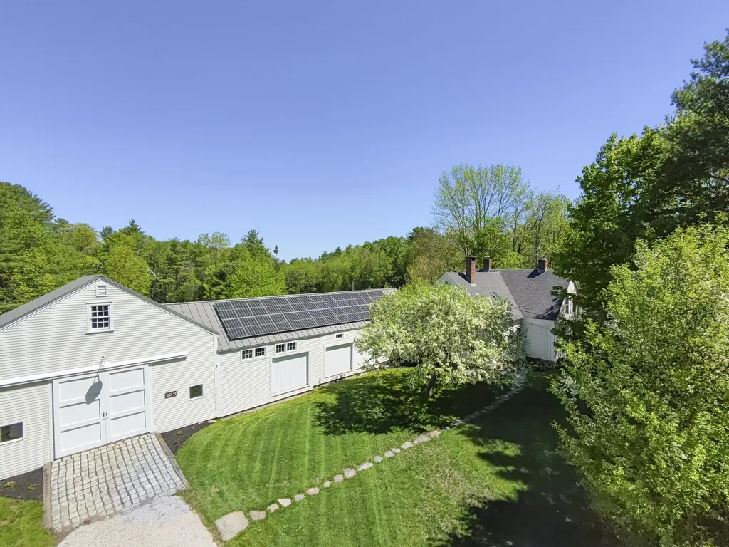 323 Runaround Pond Road Durham ME 04222