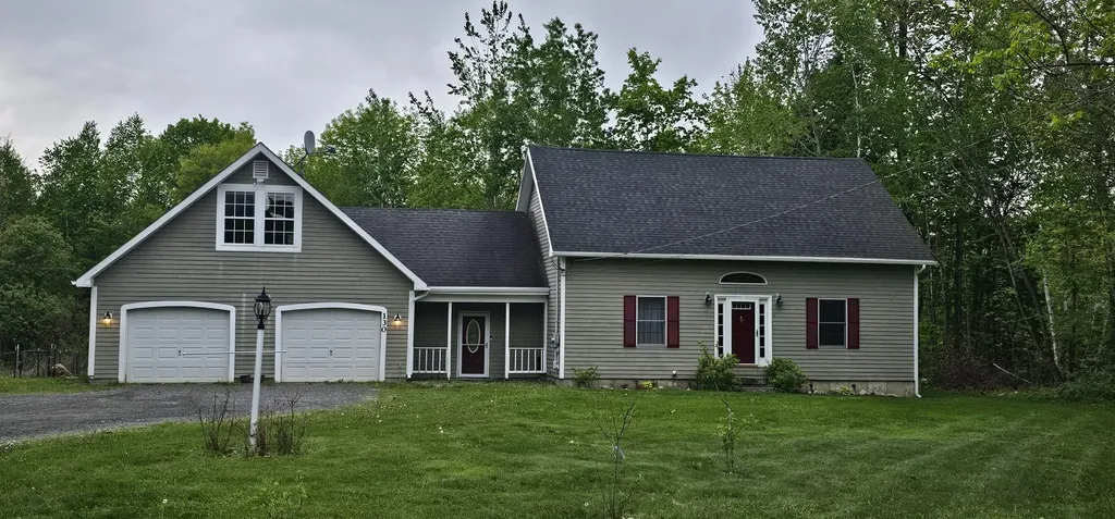 130 Middle Road Oakland ME 04963
