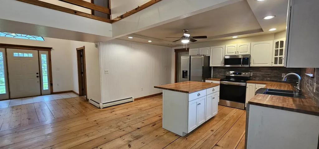 130 Middle Road Oakland ME 04963