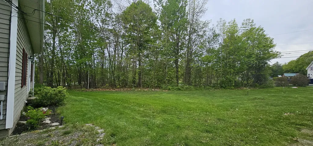 130 Middle Road Oakland ME 04963
