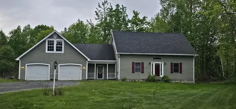 130 Middle Road Oakland ME 04963