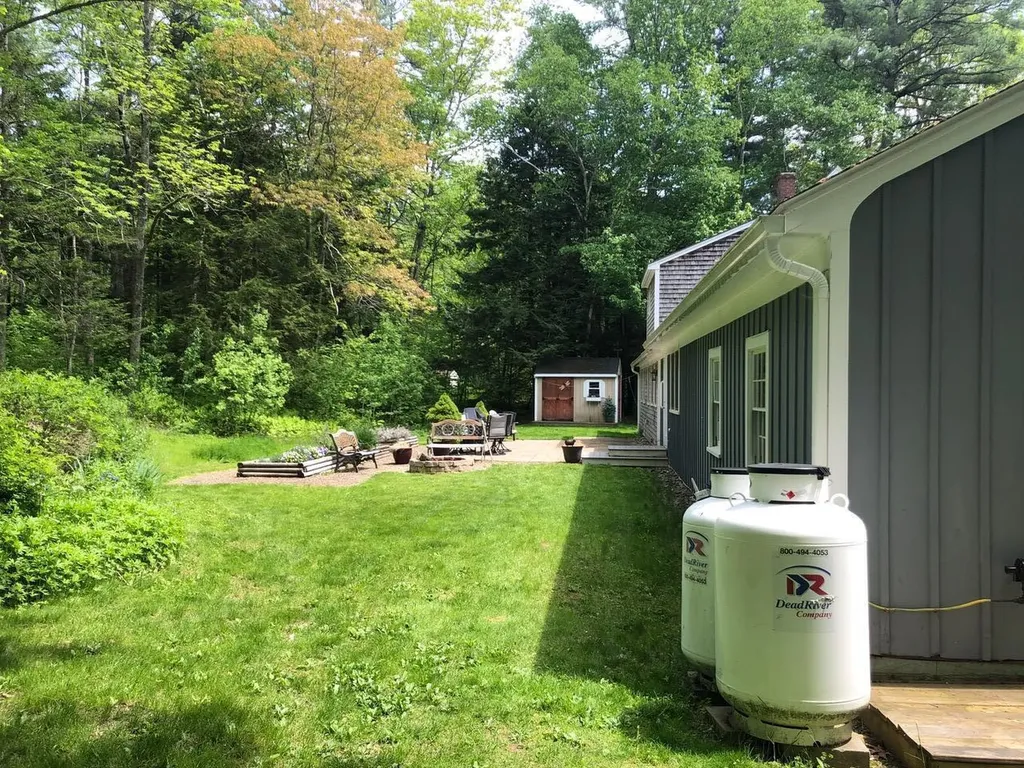 1471 Heald Highway Union ME 04862
