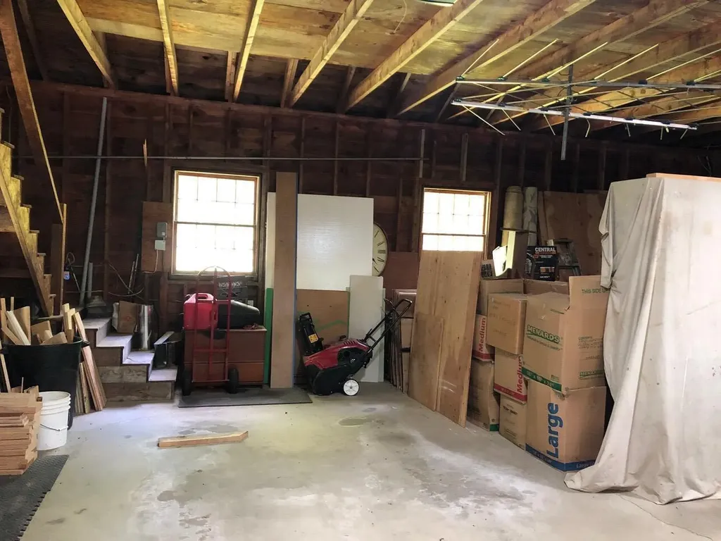 1471 Heald Highway Union ME 04862