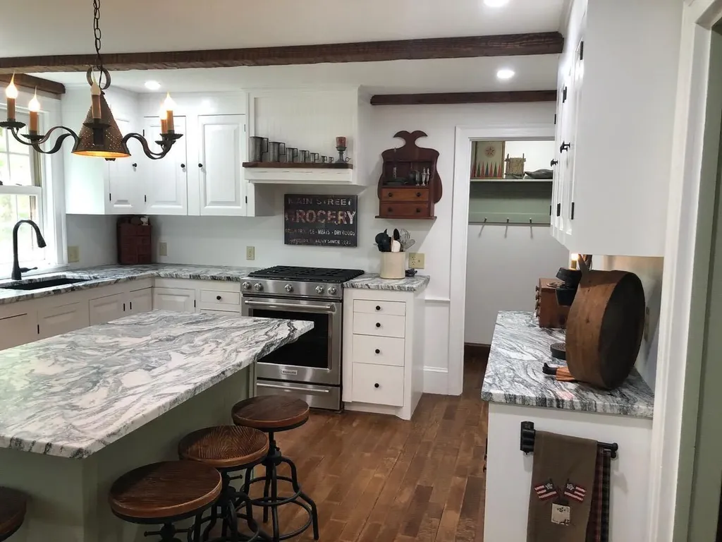 1471 Heald Highway Union ME 04862