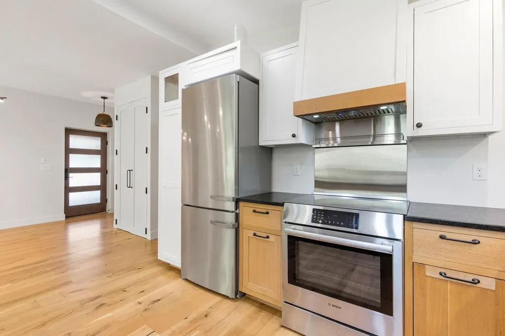 55 Boothby Avenue South Portland ME 04106