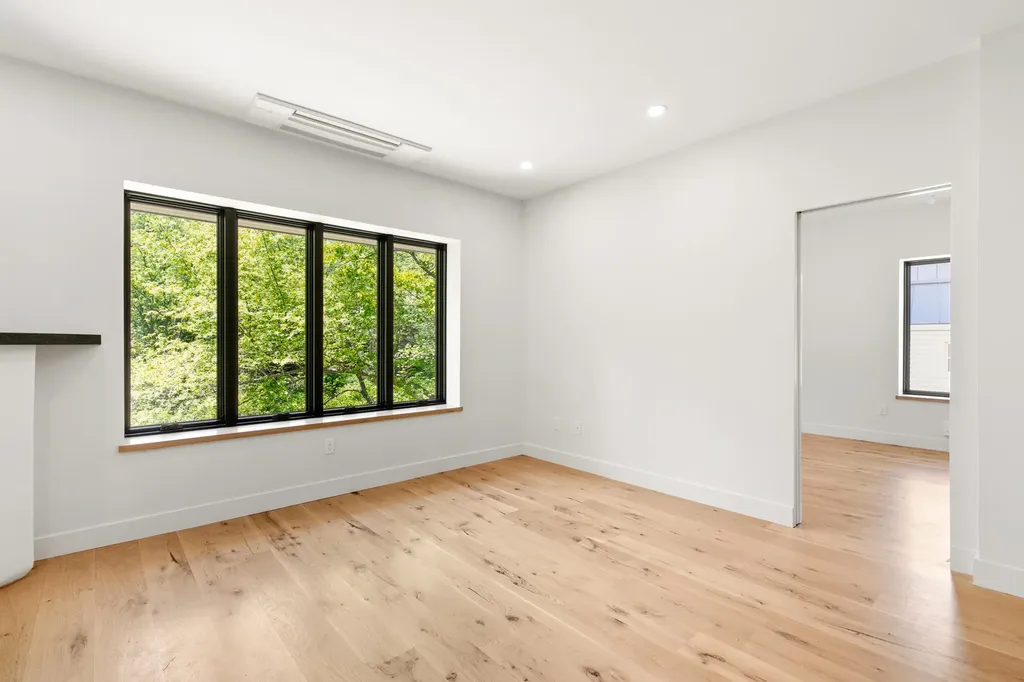 55 Boothby Avenue South Portland ME 04106